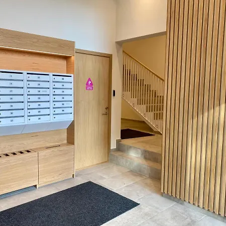 Elegance - Centre Free Parking 아파트 탈린