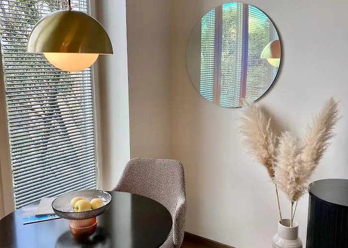 Elegance - Centre Free Parking Apartment